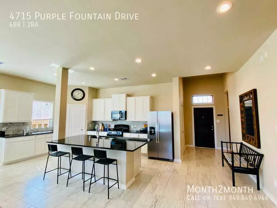 4715 Purple Fountain Drive, Rosenberg, TX 77469 photo 2
