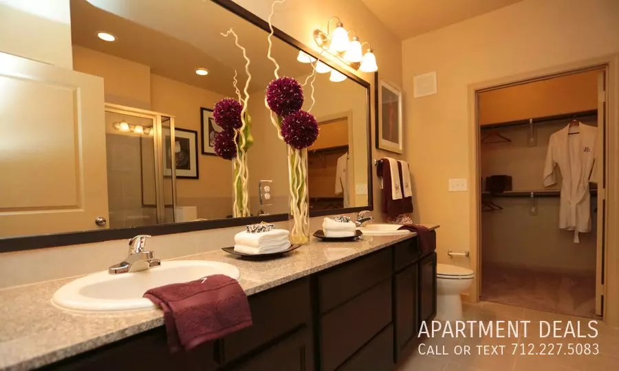 7151 Reading Road, Rosenberg, TX 77471 photo 2