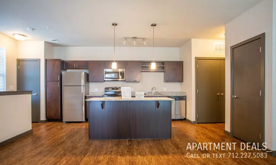 7216 Reading Road, Rosenberg, TX 77469 photo 2