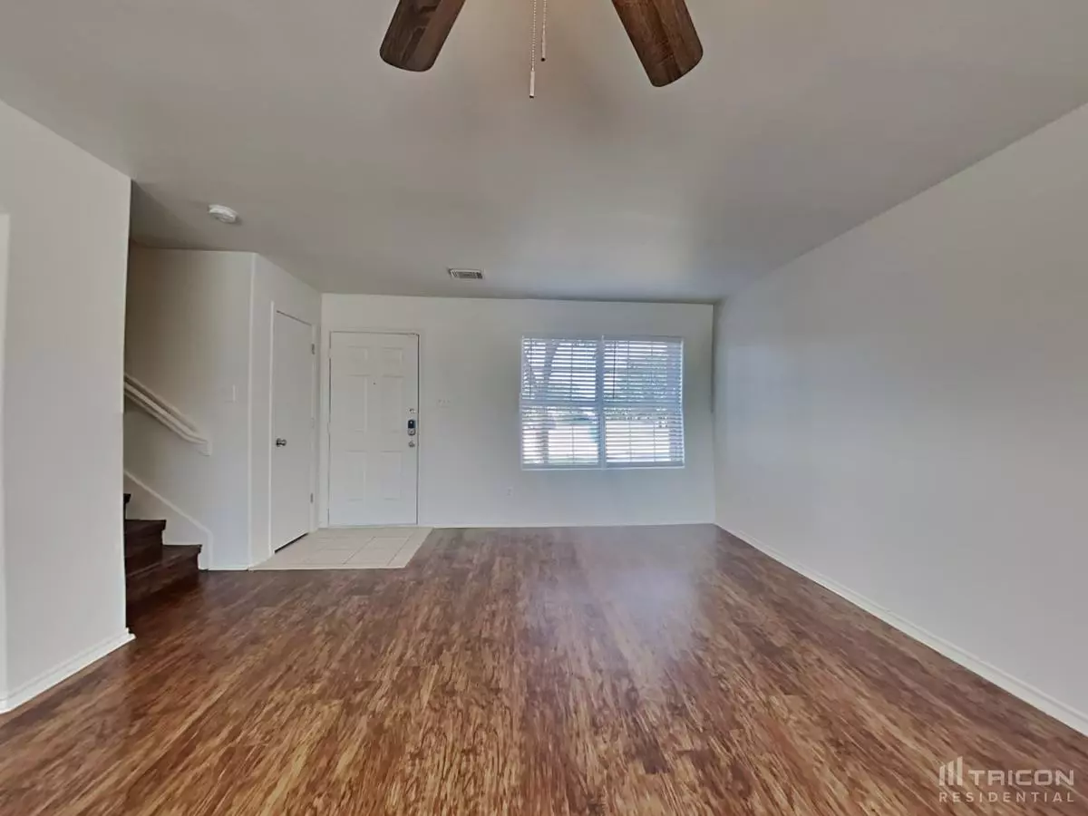 5521 Rio Alamo Street, Rosharon, TX 77583 photo 3