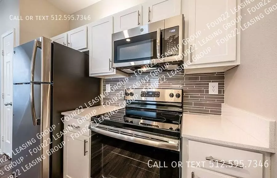 670 Louis Henna Blvd photo 5