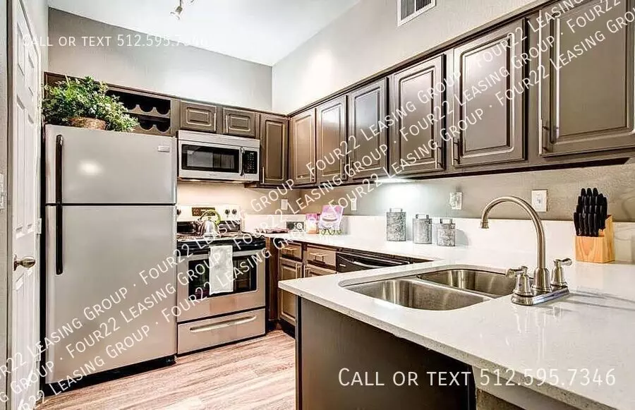 670 Louis Henna Blvd photo 3