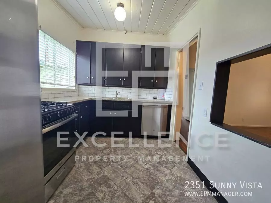 2351 Sunny Vis photo 2