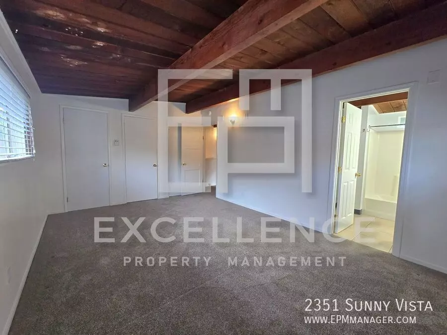 2351 Sunny Vis photo 3