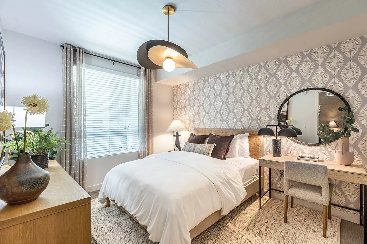 Experience Comfort, Convenience, And Style!!! photo 2