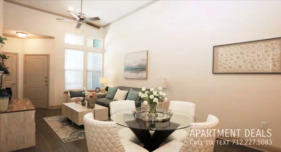 2499 Repsdorph Road, Seabrook, TX 77586 photo 4