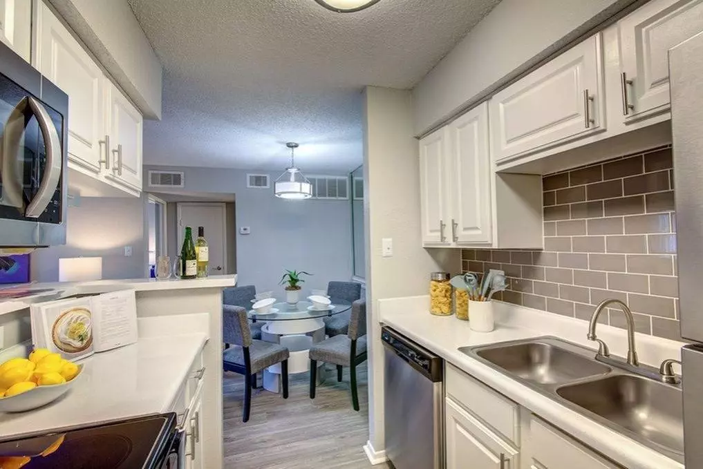 Bar Harbor Apartment Homes photo 4