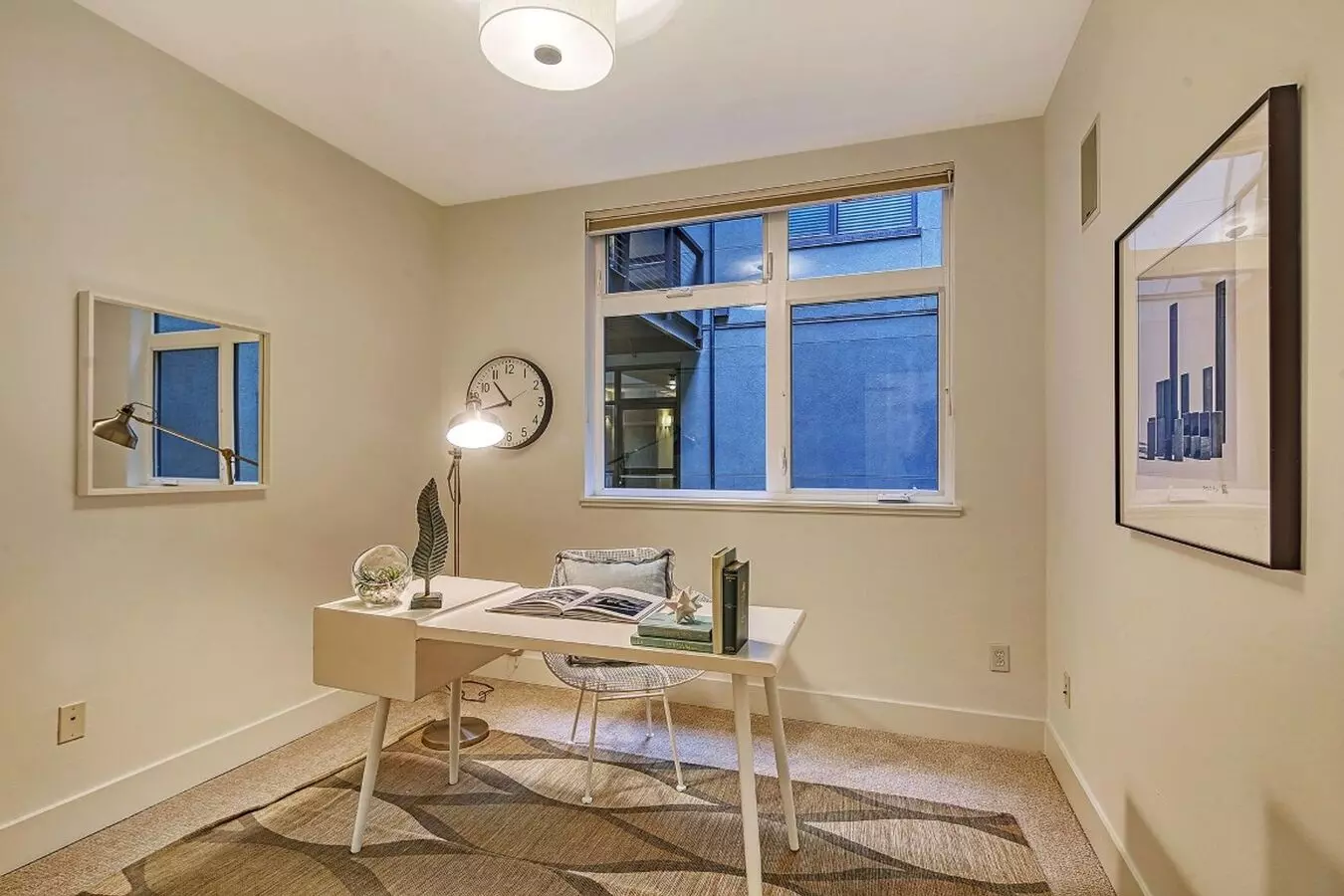 2bd/2ba Seattle Condo photo 4