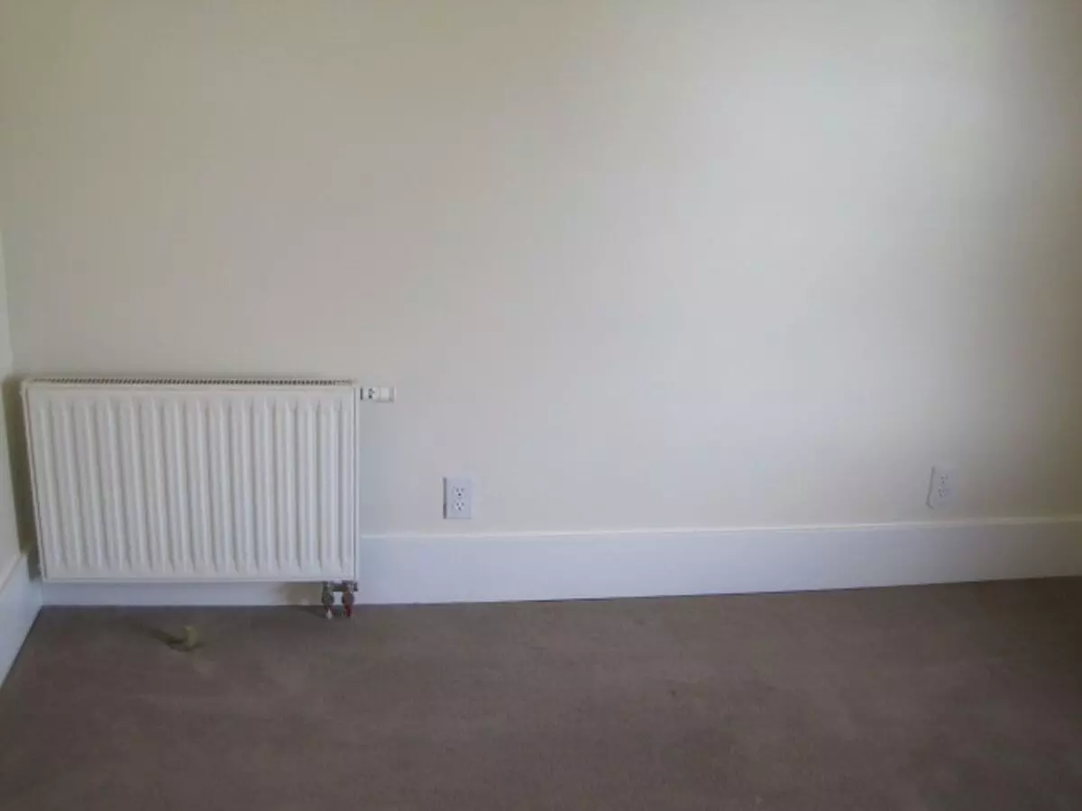 4736 18th NE photo 2
