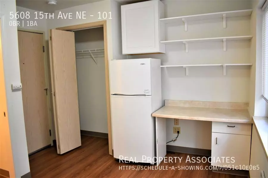 5608 15Th Ave photo 4