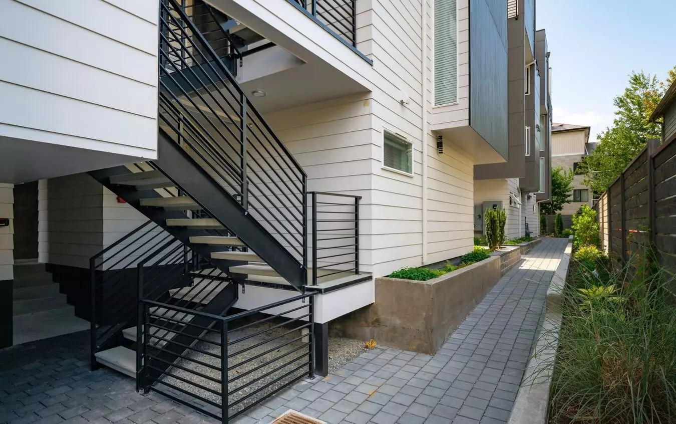 Balcro | A Premier Residential Community | Move-in Special On Select Units! photo 5
