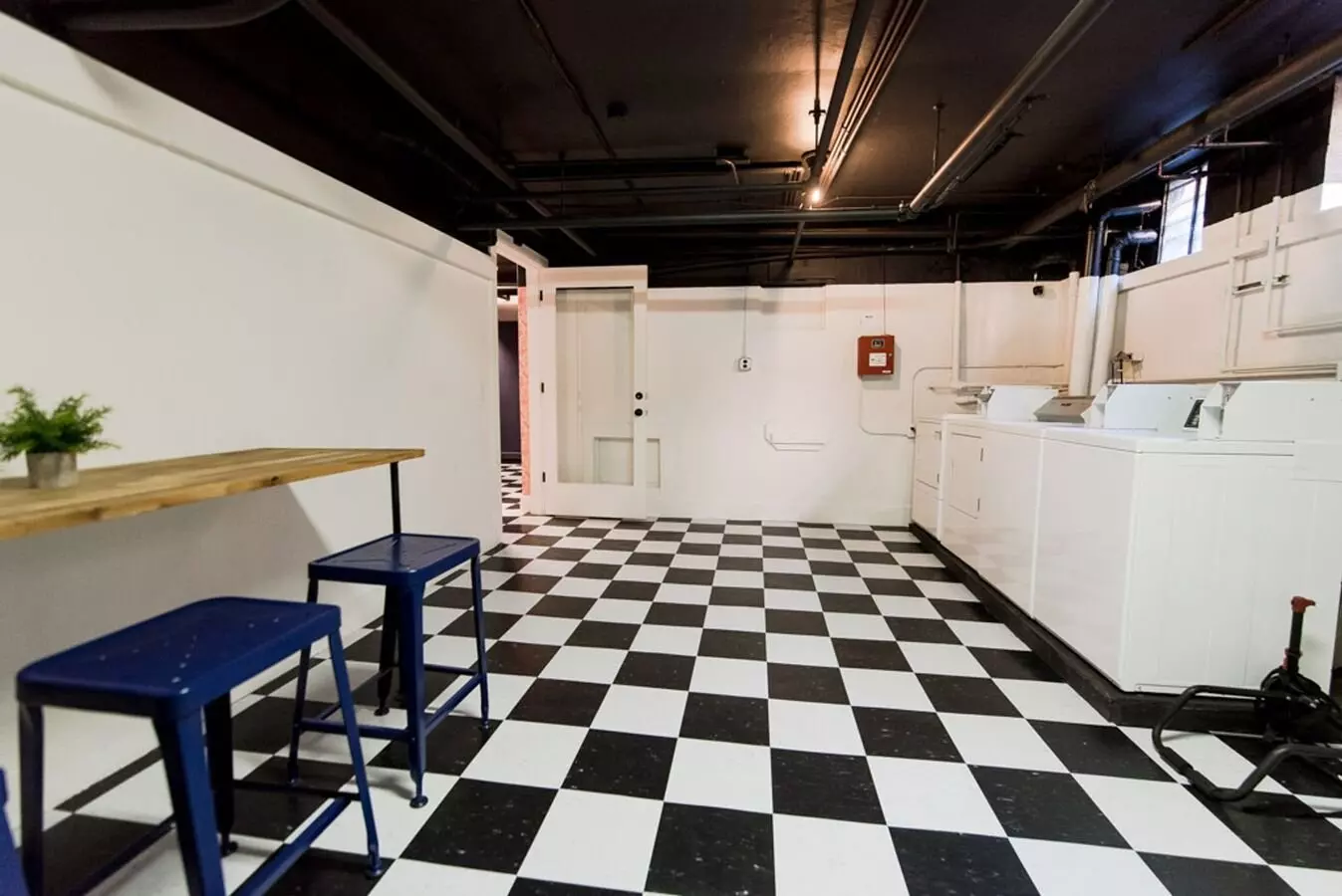 Muse Apartments photo 4
