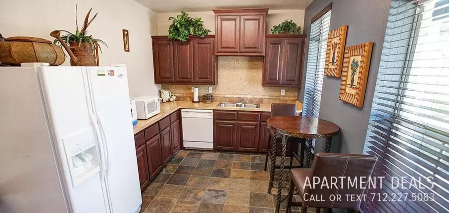 18439 Kuykendahl Road, Spring, TX 77379 photo 4
