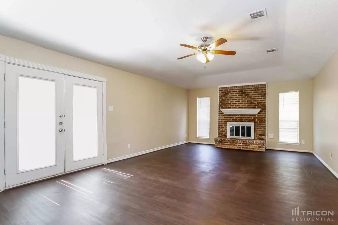 23827 Beaverwood Drive, Spring, TX 77373 photo 2