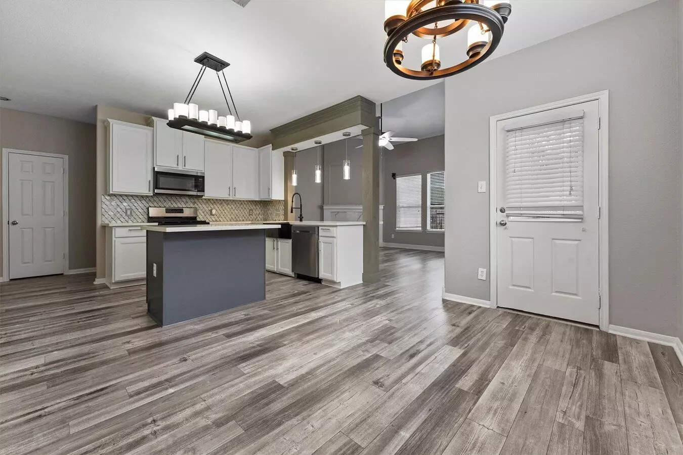 24522 Forest Path Court, Spring, TX 77373 photo 4