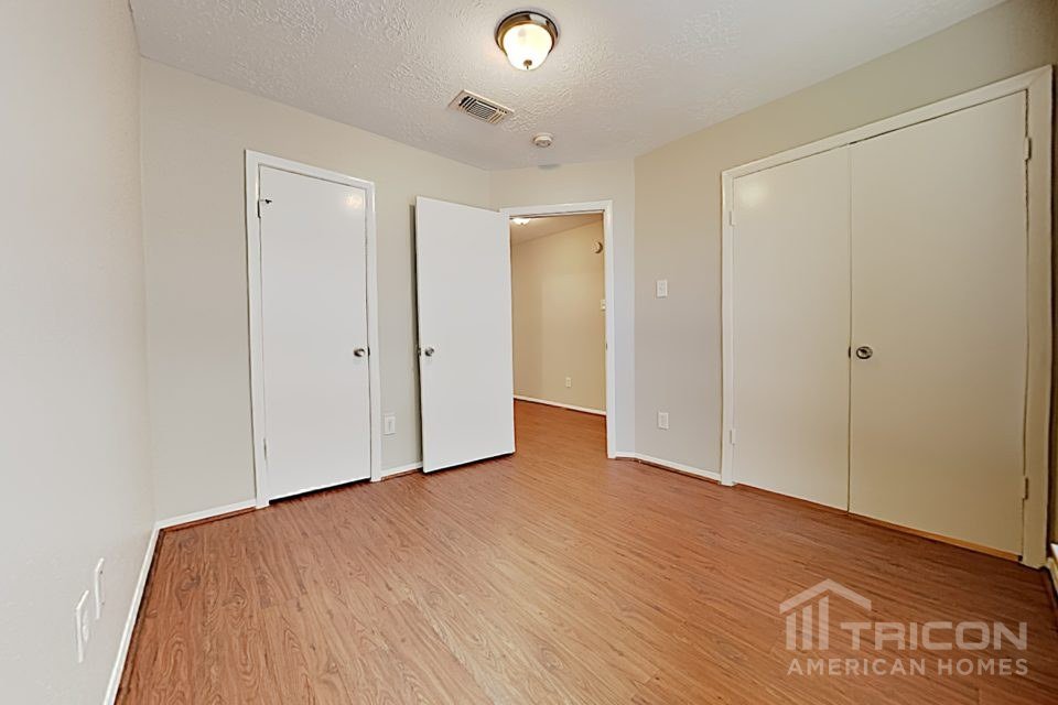 2511 Spring Dusk Drive, Spring, TX 77373 photo 5