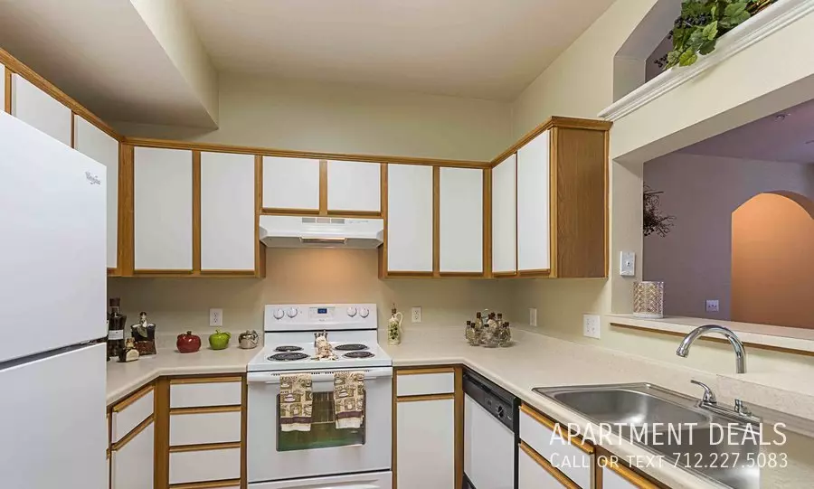 324 Briar Rock Road, Spring, TX 77380 photo 3
