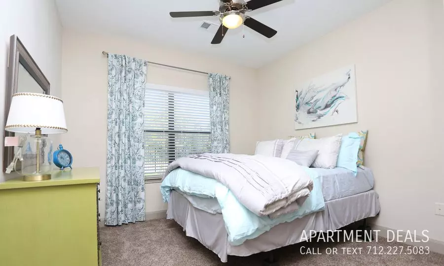 4610 Cypresswood Boulevard, Spring, TX 77379 photo 3