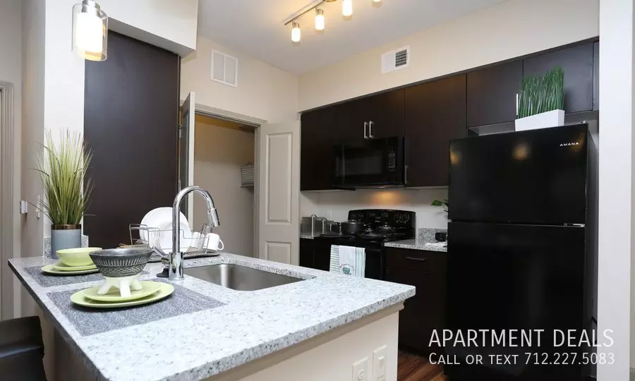 4610 Cypresswood Boulevard, Spring, TX 77379 photo 2