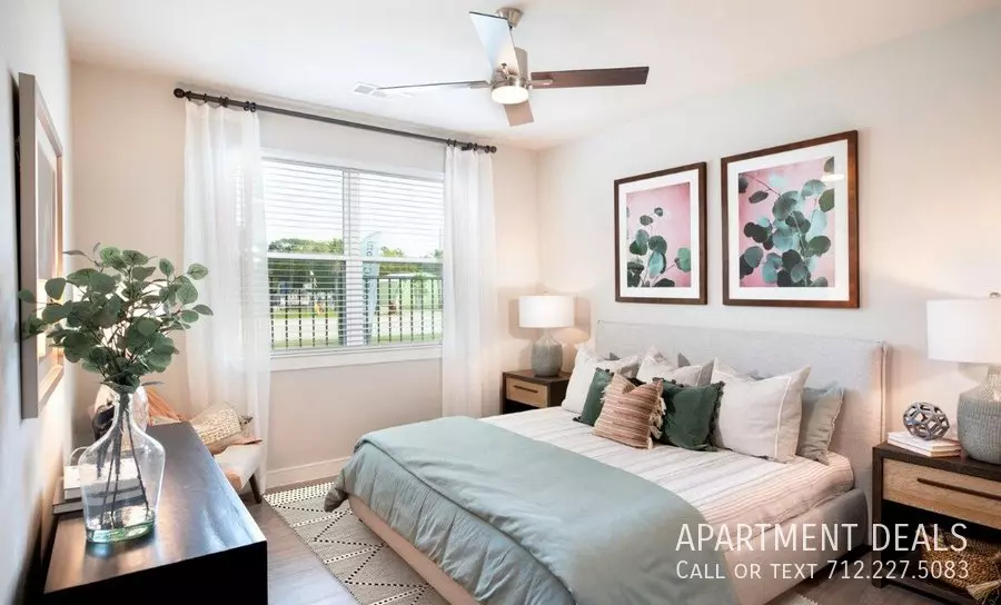 4916 Spring Cypress Road, Spring, TX 77379 photo 3