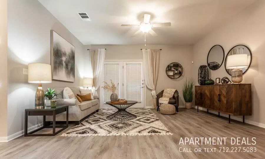 5808 West Rayford Road, Spring, TX 77389 photo 4