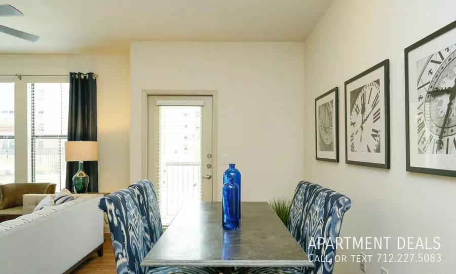7321 Spring Cypress Road, Spring, TX 77379 photo 3
