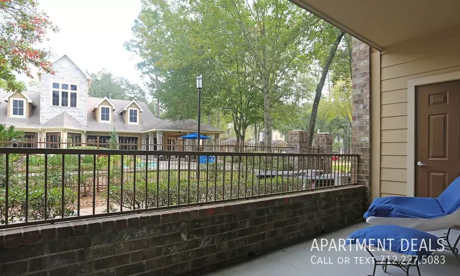 89 North Avonlea Circle, Spring, TX 77382 photo 5