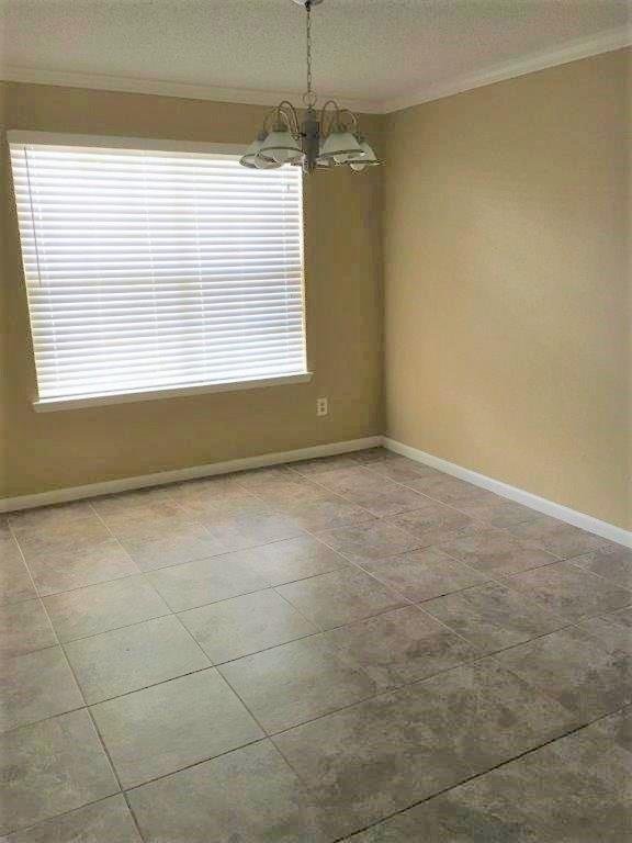9311 Towerstone Dr photo 2