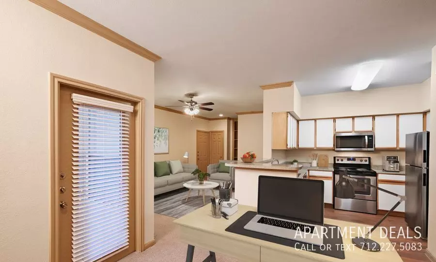 12256 South Kirkwood Road, Stafford, TX 77477 photo 5