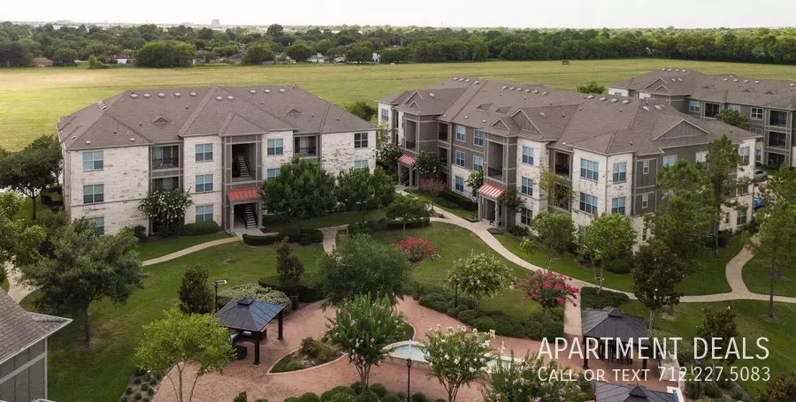12706 Stafford Road, Stafford, TX 77477 photo 4