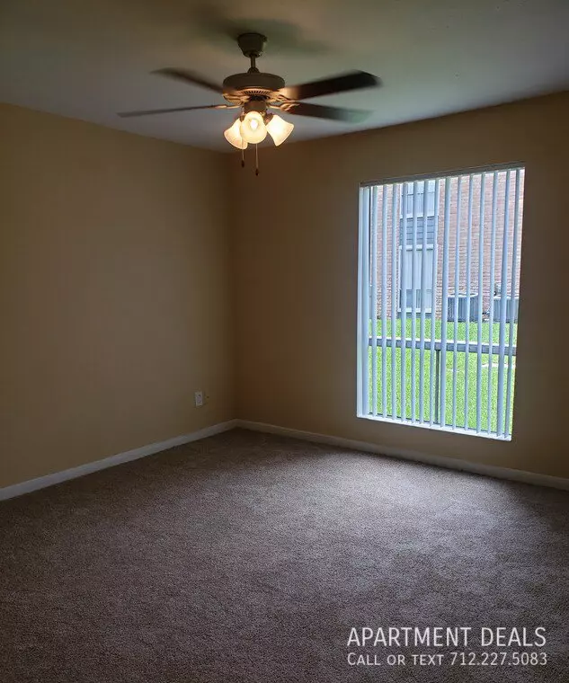 3729 Country Place Drive, Stafford, TX 77477 photo 2