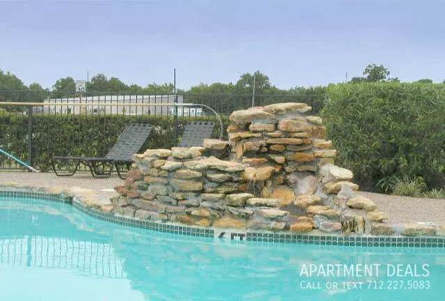 506 Stafford Run Road, Stafford, TX 77477 photo 5