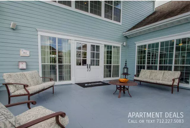 15006 West Airport Boulevard, Sugar Land, TX 77498 photo 2