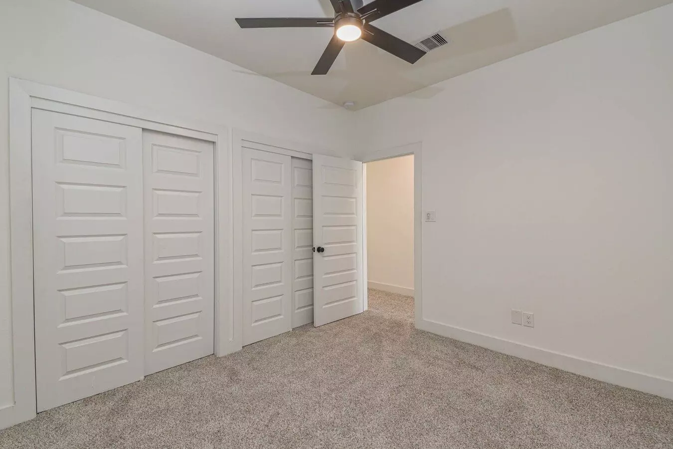 17002 Driver Lane, Sugar Land, TX 77498 photo 3