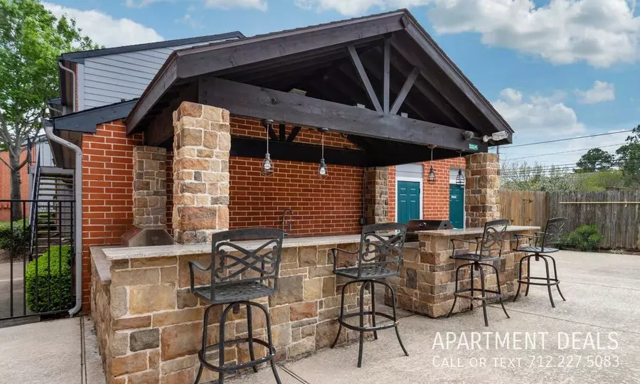 1806 Austin Parkway, Sugar Land, TX 77479 photo 3