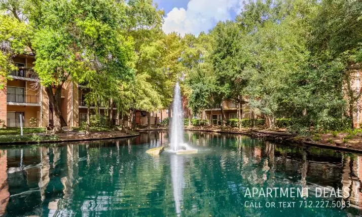 1808 Victoria Court, Sugar Land, TX 77478 photo 4