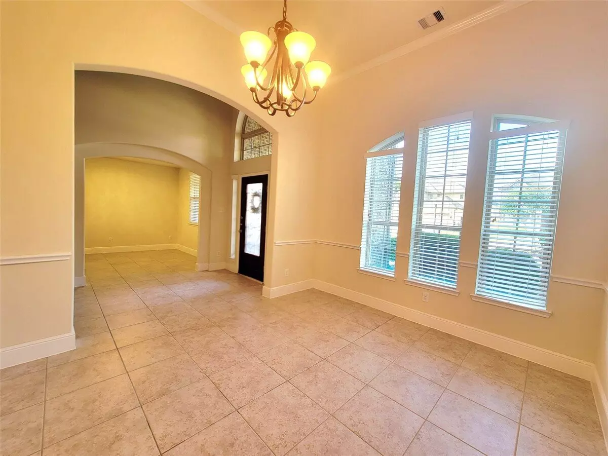 5822 Crawford Hill Ln photo 3