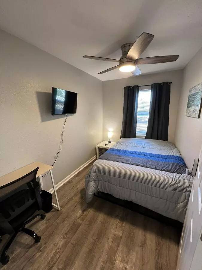 6301 Anderson Street, Texas City, TX 77591 photo 3