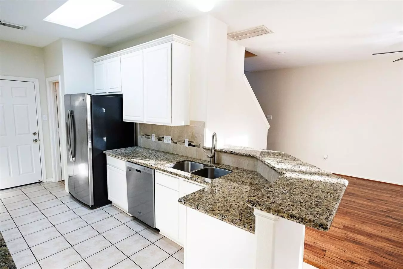 11 Summerhaze Cir #0 photo 5
