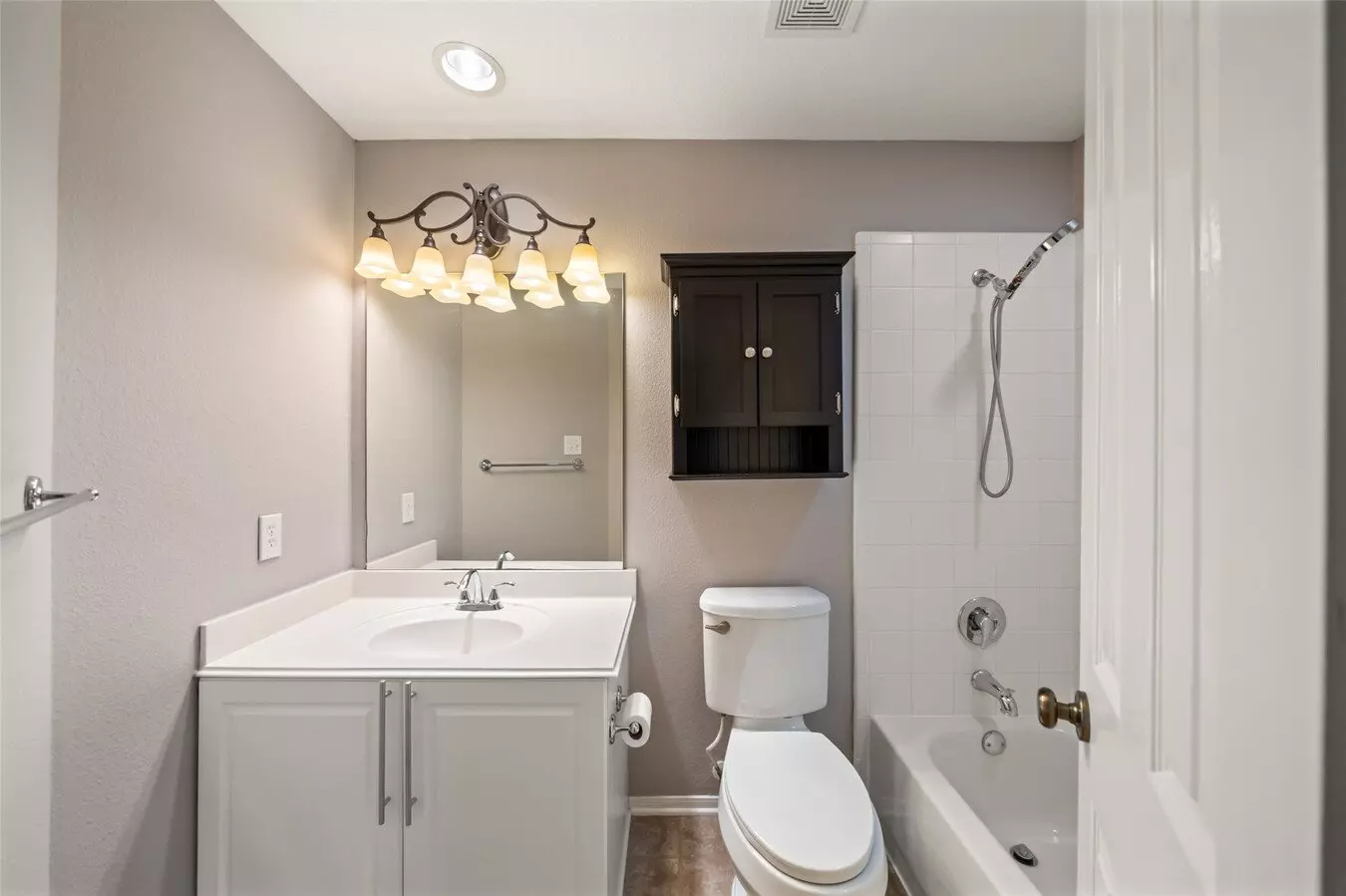 21 Stone Creek Place, Spring, TX 77382 photo 3