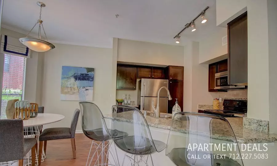 8906 Research Park Drive, The Woodlands, TX 77381 photo 3