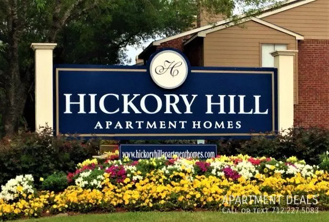 1006 Hicks Street, Tomball, TX 77375 photo 2