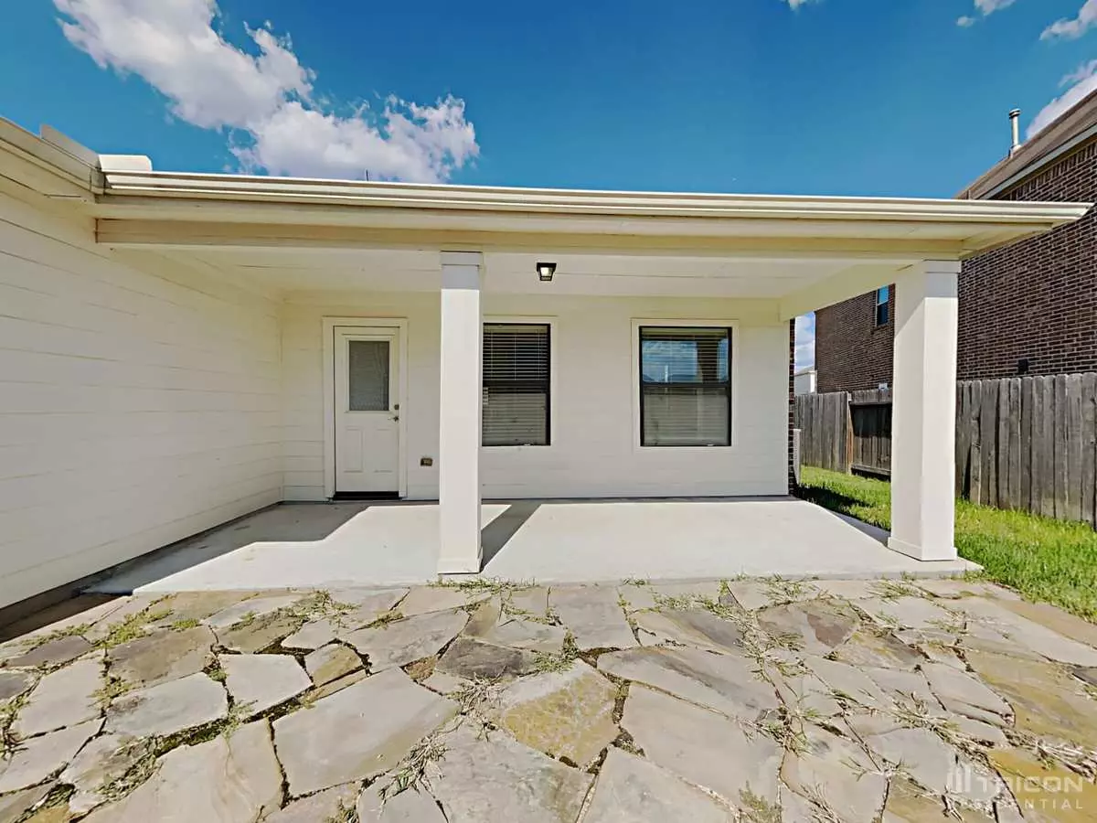 10107 Bitternut Hickory Lane, Tomball, TX 77375 photo 5