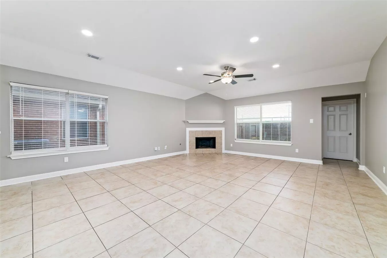 12266 Noco Drive, Tomball, TX 77375 photo 3