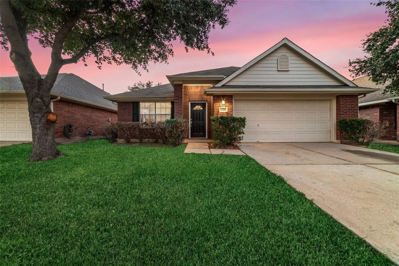 12266 Noco Drive, Tomball, TX 77375 photo 2