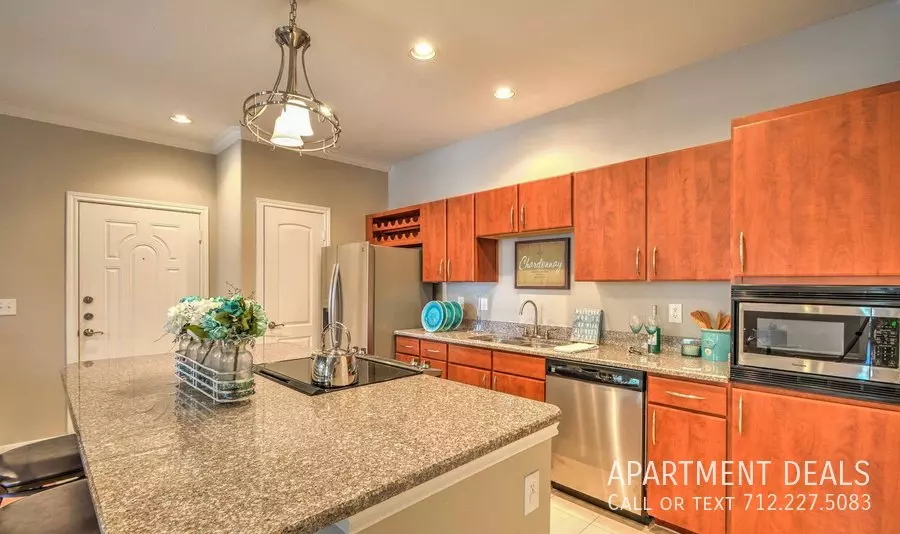 15733 Cutten Road, Houston, TX 77070 photo 5