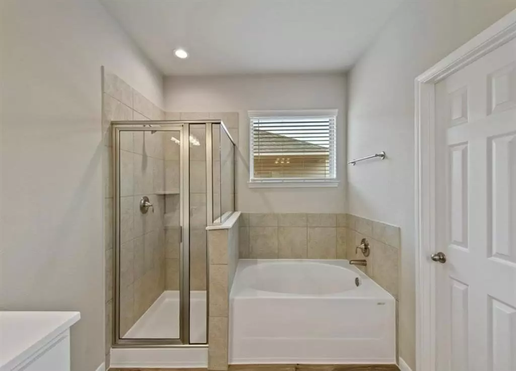 17802 Pamukkale Place, Tomball, TX 77377 photo 2