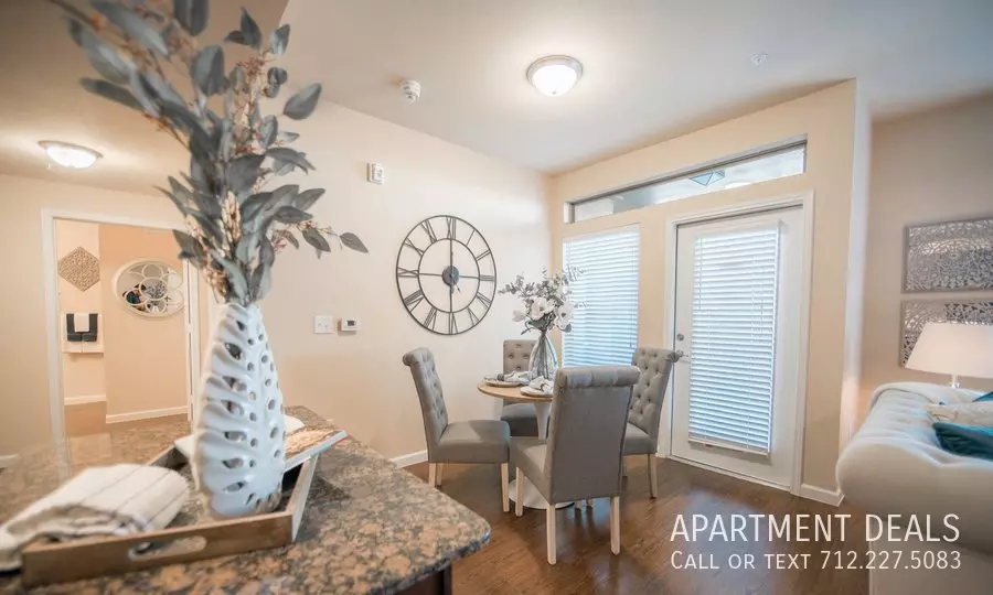 24061 Hazyl Shadow Drive, Tomball, TX 77375 photo 2