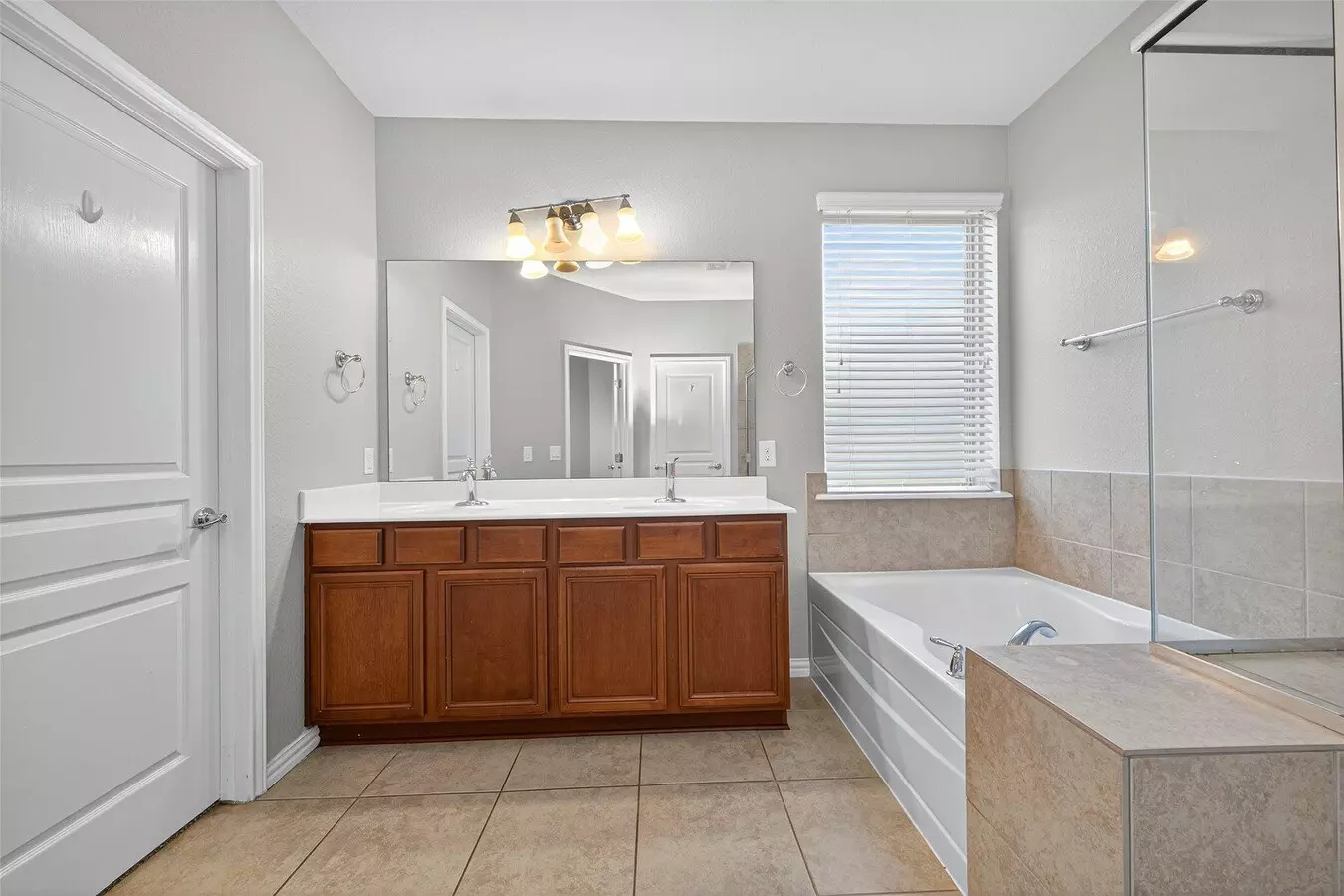 26 Tidwillow Place, Tomball, TX 77375 photo 5