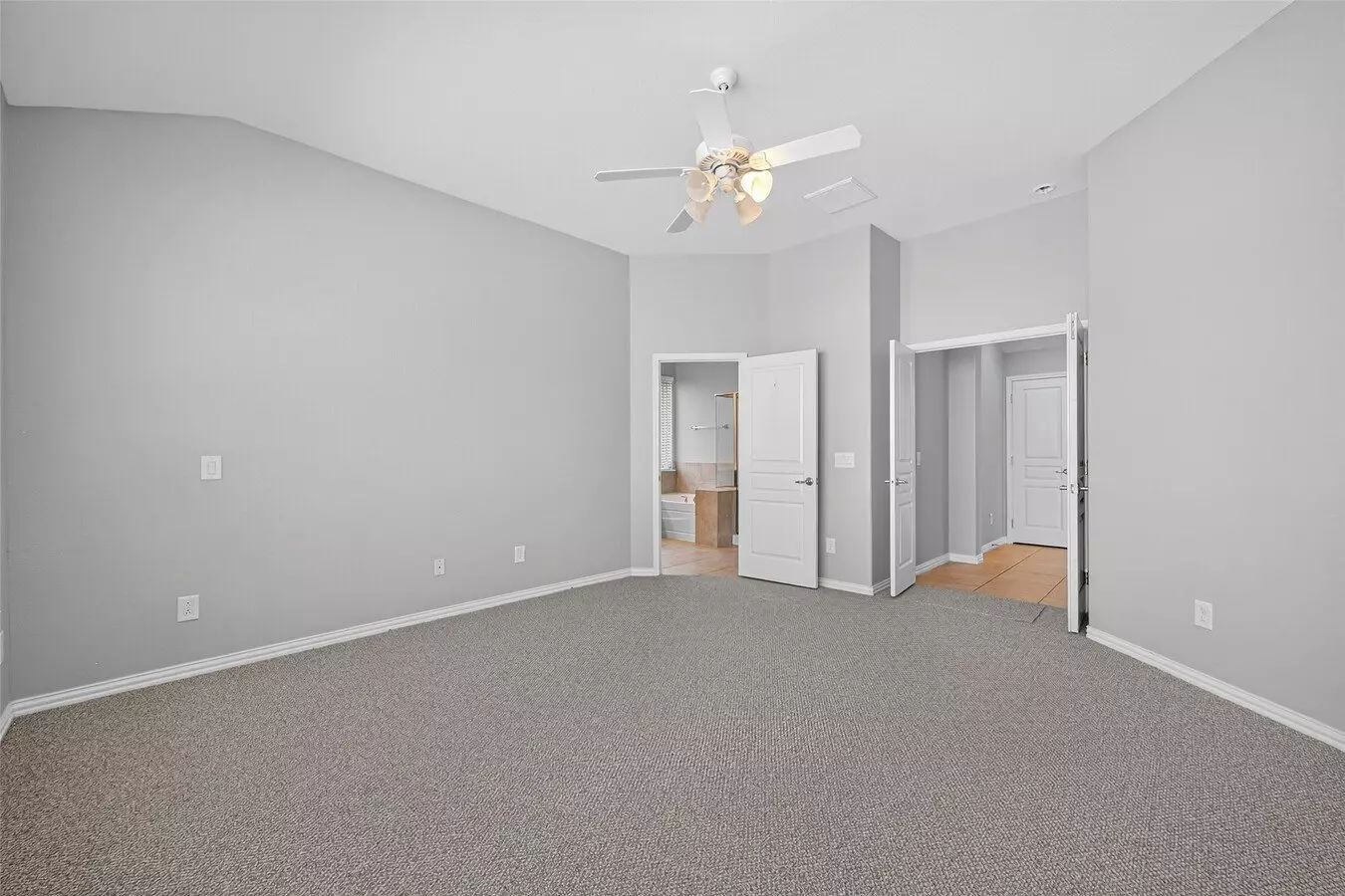 26 Tidwillow Place, Tomball, TX 77375 photo 4